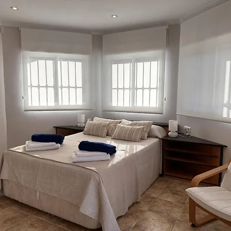 Malagasuite Olmedo Villa