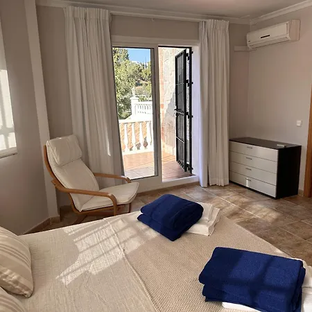 Villa Malagasuite Olmedo